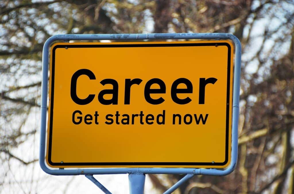 découvrez des conseils essentiels et des ressources pratiques pour réussir votre transition de carrière. transformez vos compétences et explorez de nouveaux horizons professionnels avec notre guide complet.